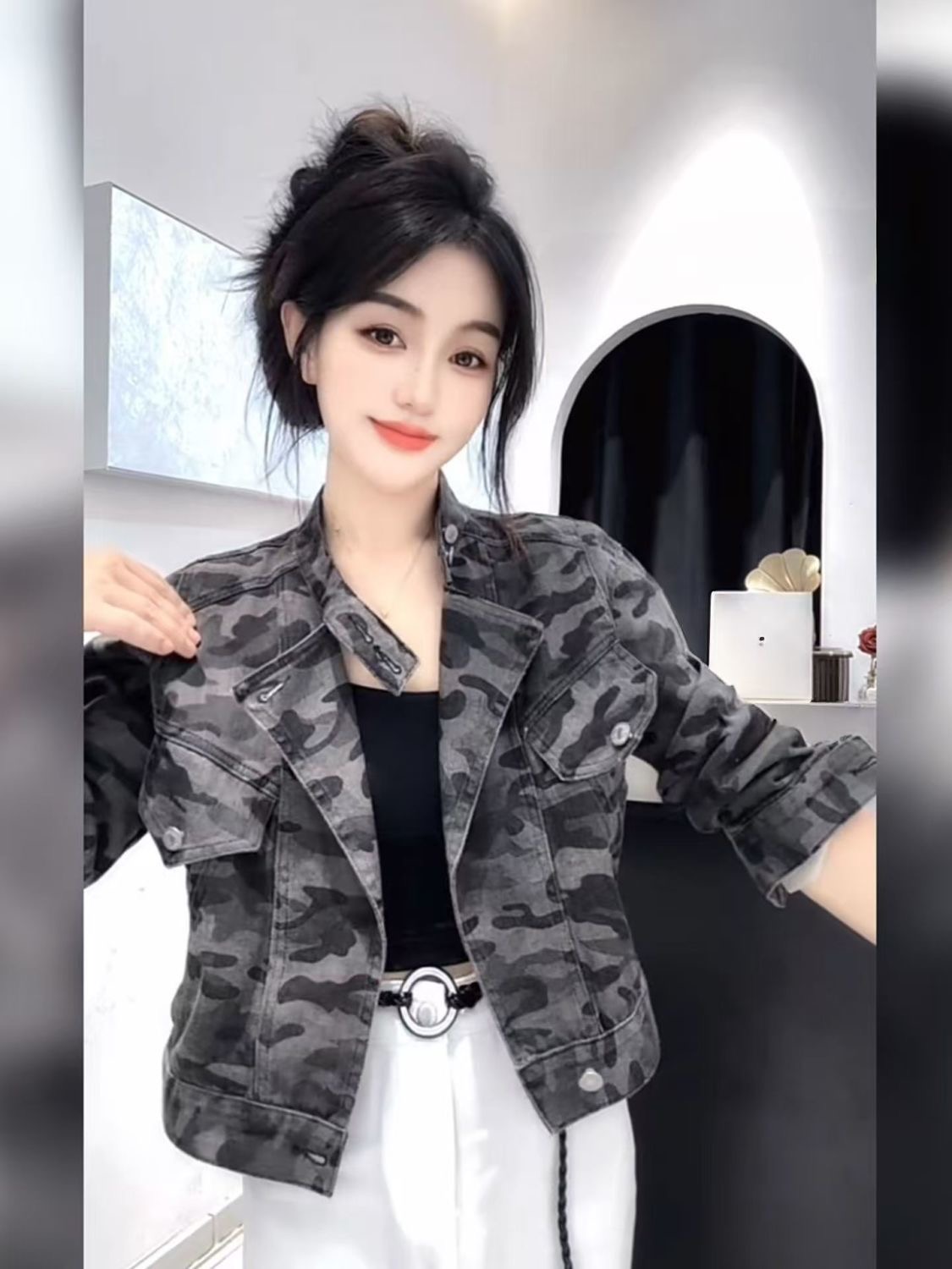 Street Fashion Look - جاكيت دنيم كاجوال مطبوع بأسلوب الشارع