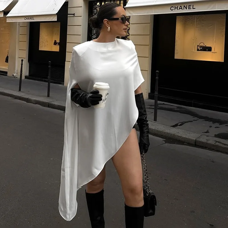 فستان أبيض أنيق من BWQ بتصميم  - مراجعة Street Fashion Look وسعره