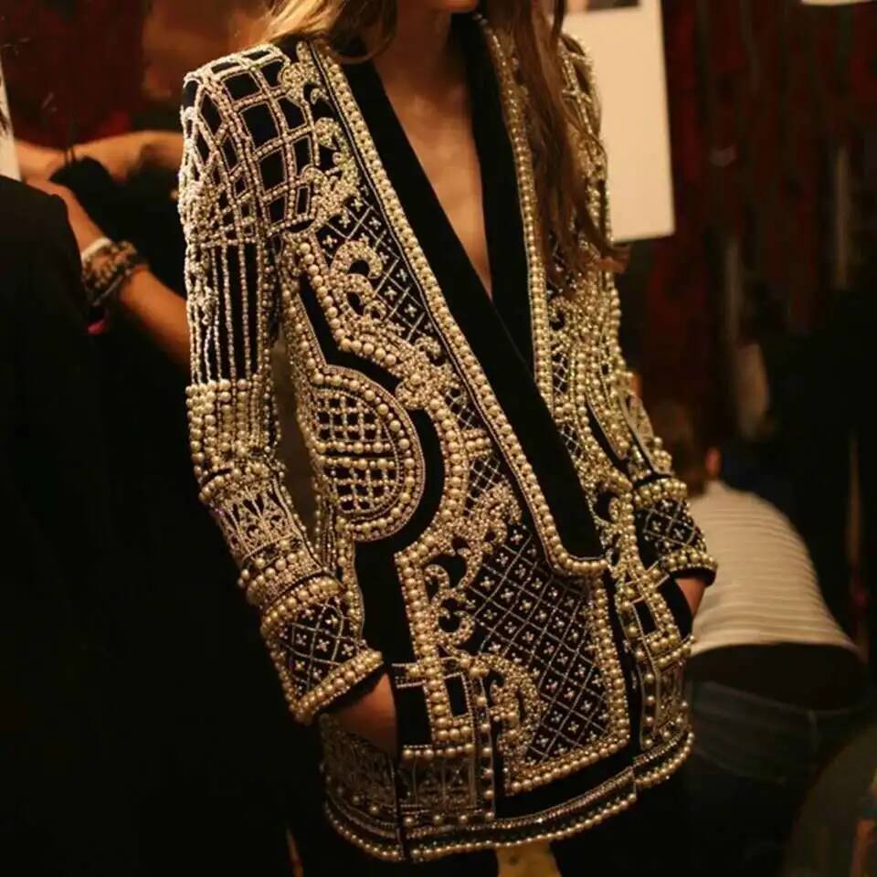 سترة نسائية أنيقة بياقة على شك - مراجعة Street Fashion Taiwan وسعره