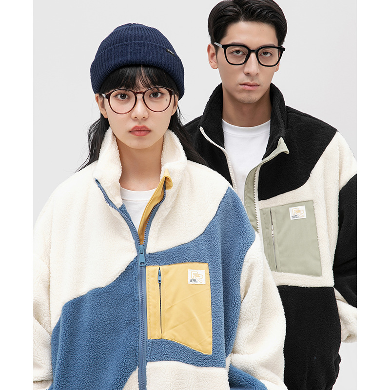 وصل حديثًا معطف نسائي سميك من  - مراجعة Coach Jacket Bomber وسعره