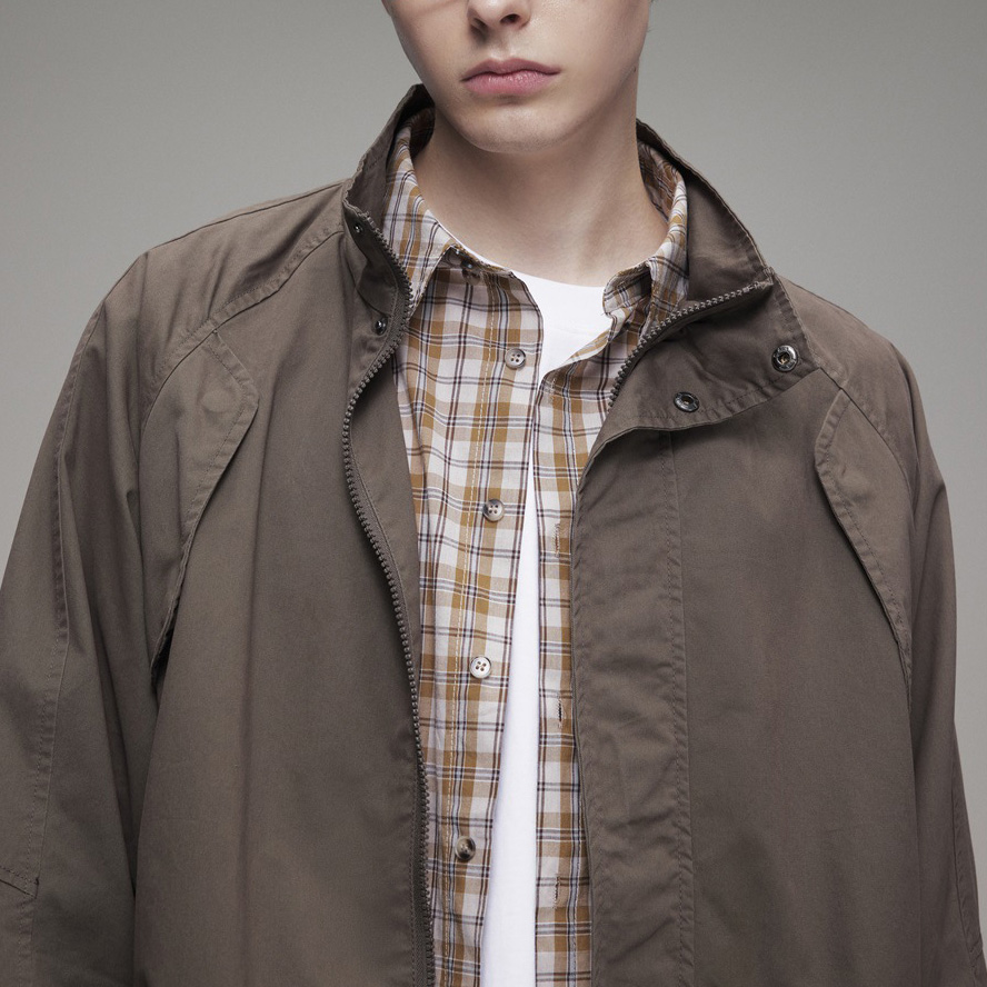 سترة منفوخة عصرية للركاب الأمر - مراجعة Coach Jacket Bomber وسعره