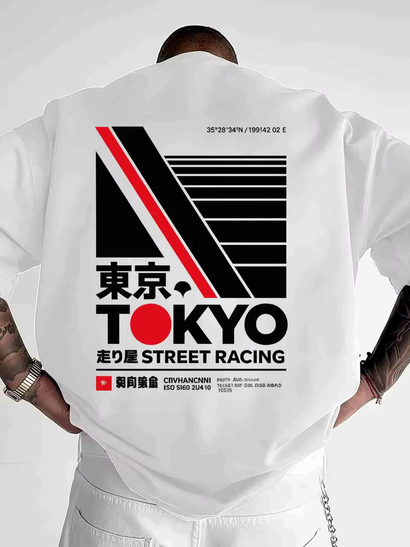 تي شيرت مطبوع بأسلوب شوارع طوك - مراجعة Street Fashion In Tokyo وسعره